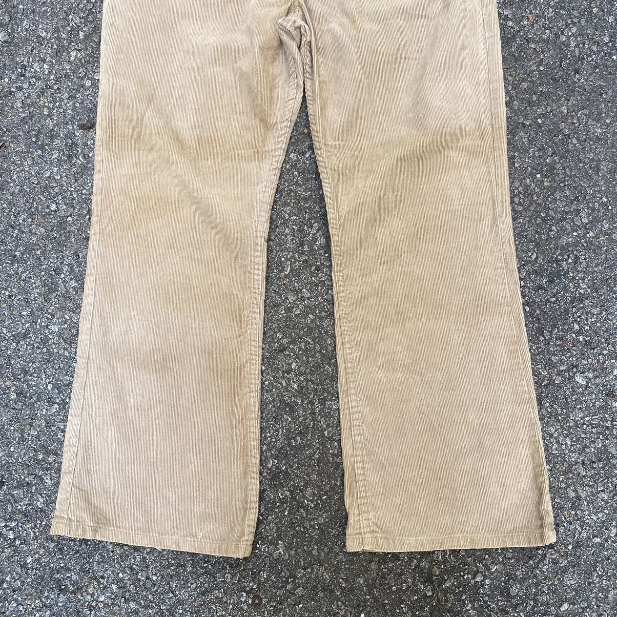 Levi's Vintage Levis 70s Button #3 Corduroy Flare Bootcut Talon 42 Size US 33 - 2 Thumbnail