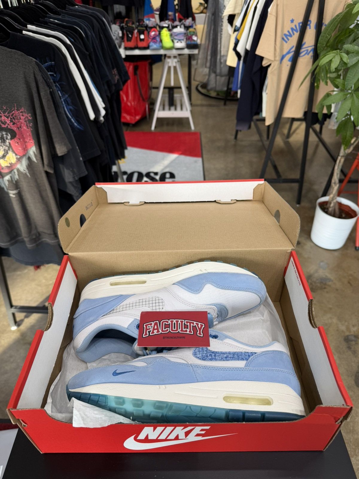 Nike Nike Air Max 1 Premium Blueprint Size 8.5 (2022) Size US 8 / EU 41 - 11 Thumbnail