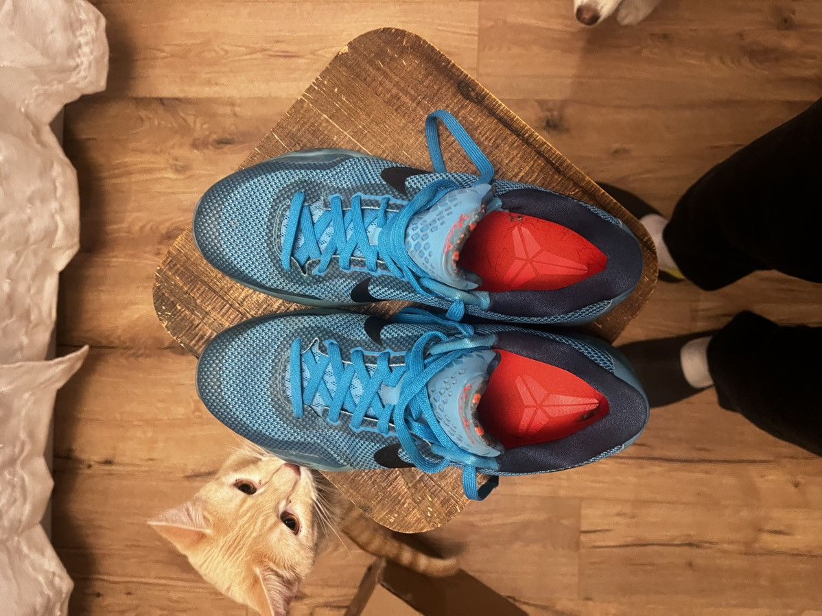 Nike Kobe 10 5 AM Flight Size US 11.5 / EU 44-45 - 4 Thumbnail
