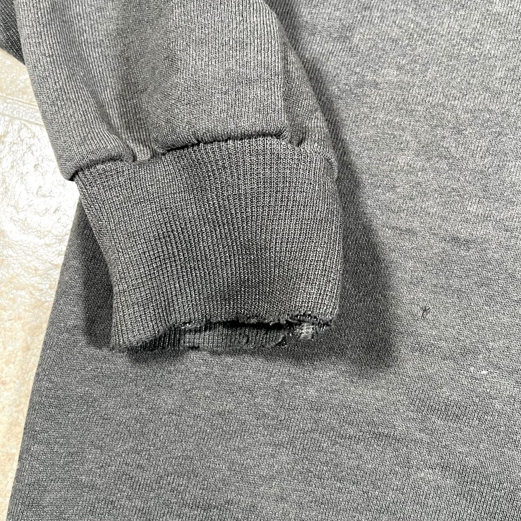 Russell Athletic VINTAGE Russell Athletic Sweatshirt 2XL Gray Men's Heavyweight 90s Made in USA Size US XXL / EU 58 / 5 - 7 Thumbnail