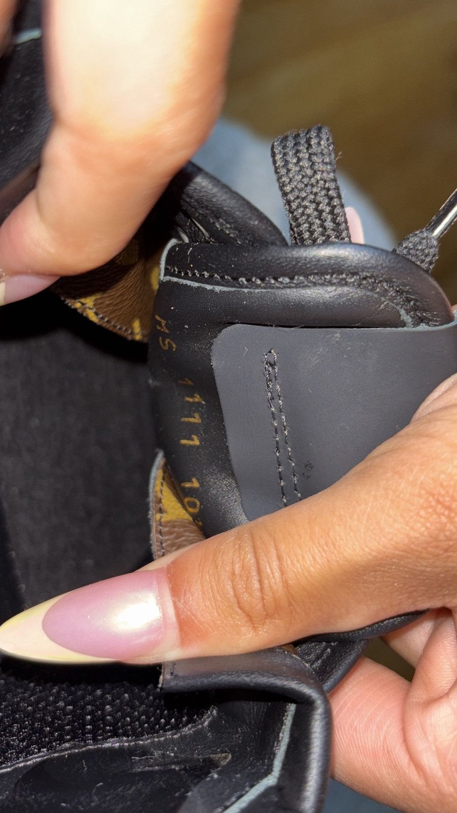 Louis Vuitton Louis Vuitton Monogram Slalom Sneakers - Men Size 10.5 Size US 10.5 / EU 43-44 - 8 Thumbnail