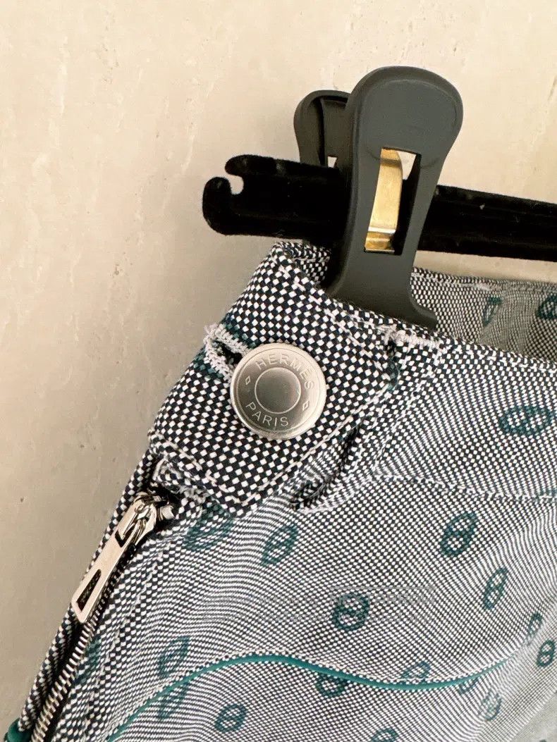 Hermes Hermes Grey-Green Pig Nose Button Skirt Size 42" / US 20 - 7 Thumbnail