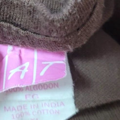 Vintage Womens T-Shirt Garden Cafe I Spill Things V-Neck XL Brown 100% Cotton LAT Short Sleeve Juniors Womens Halloween 90s? Size XL / US 12-14 / IT 48-50 - 5 Thumbnail