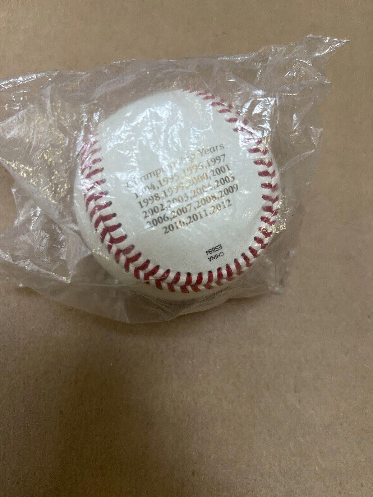Supreme SS12 Supreme Rawlings Baseball Ball 2012 Size ONE SIZE - 4 Thumbnail