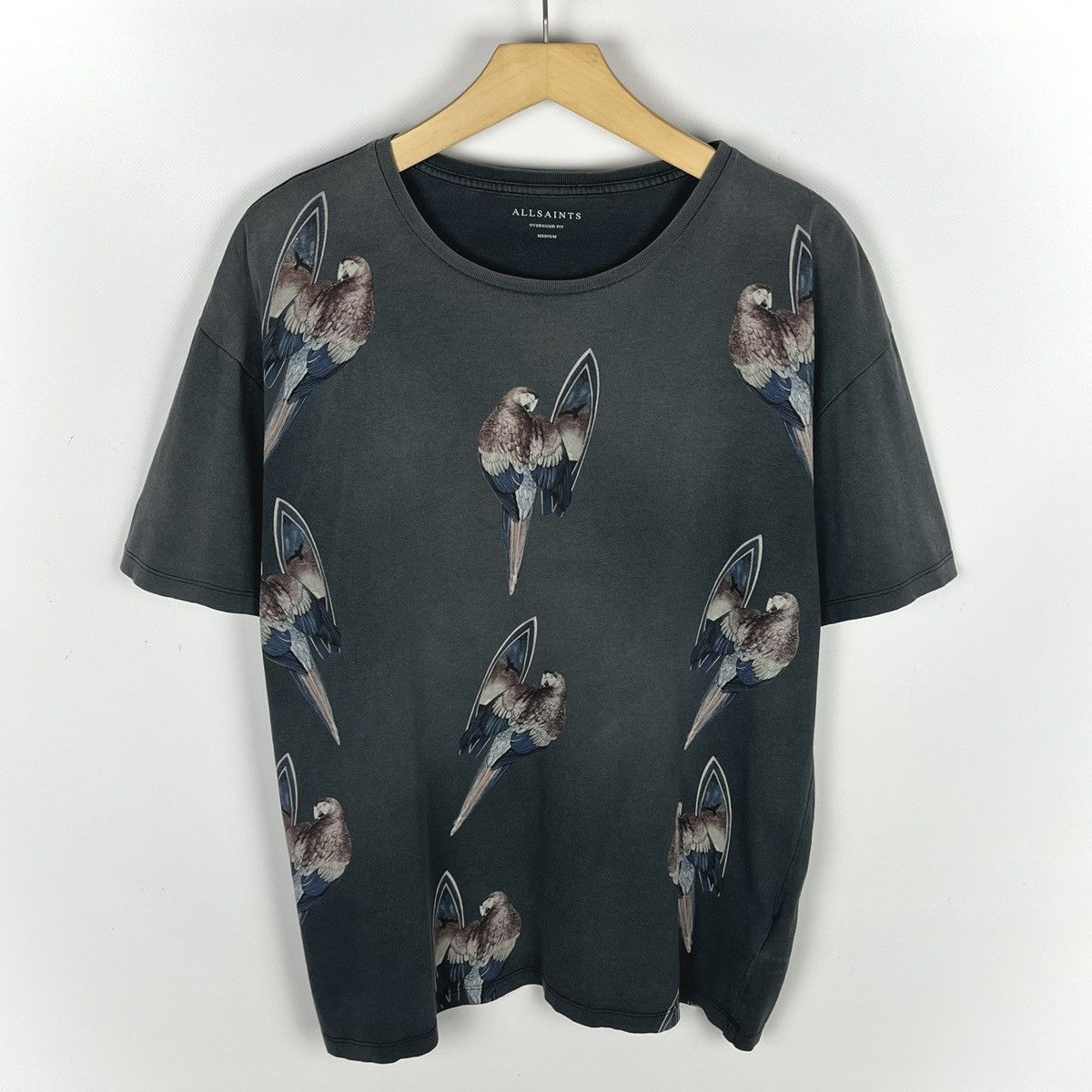 Allsaints Designer Allsaints surfin bird oversize fit y2k tee Size US M / EU 48-50 / 2 - 1 Thumbnail