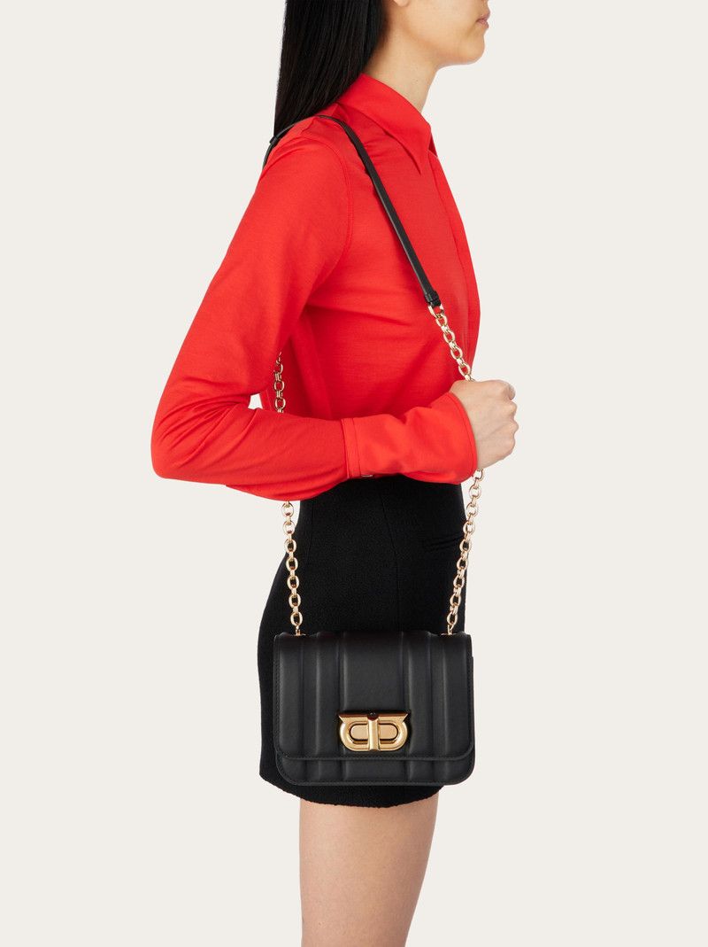Salvatore Ferragamo o1y0426 Size : OS / Crossbody Bag in Black Size ONE SIZE - 7 Thumbnail