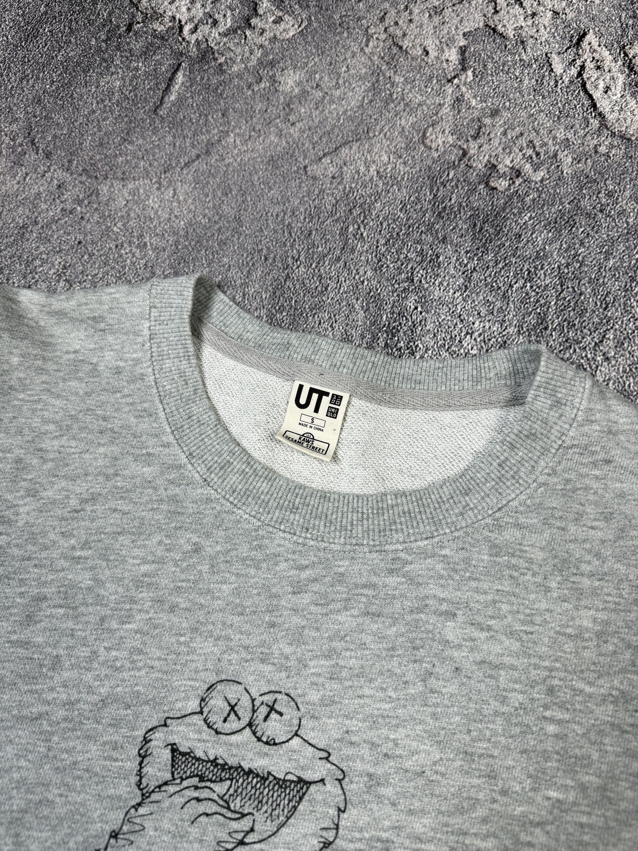 Kaws × Uniqlo Uniqlo x Kaws x Sesame Street Graphic Sweatshirt Size S Size US S / EU 44-46 / 1 - 4 Thumbnail