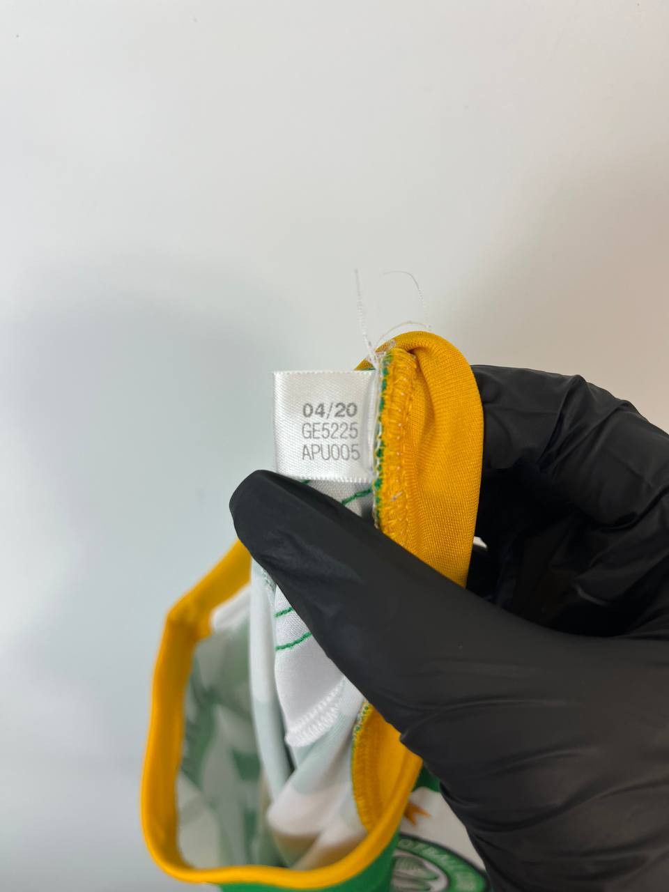 Adidas Celtic 2020-2021 Home Football Long Sleeve Shirt Adidas Sz L Size US L / EU 52-54 / 3 - 5 Thumbnail