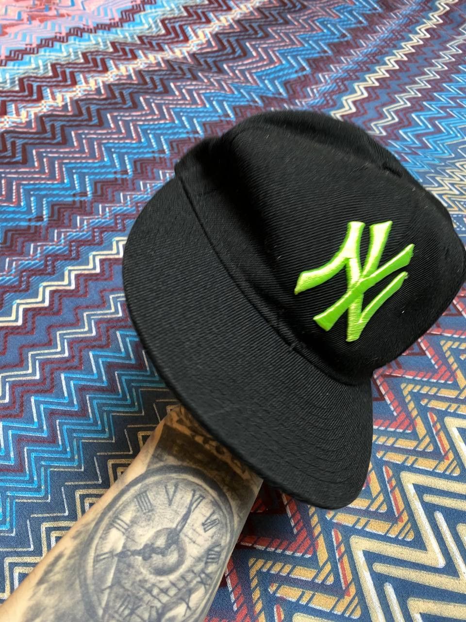 New Era Hats black Vintage New Era Cap big logo Y2K streetwear Size ONE SIZE - 4 Thumbnail