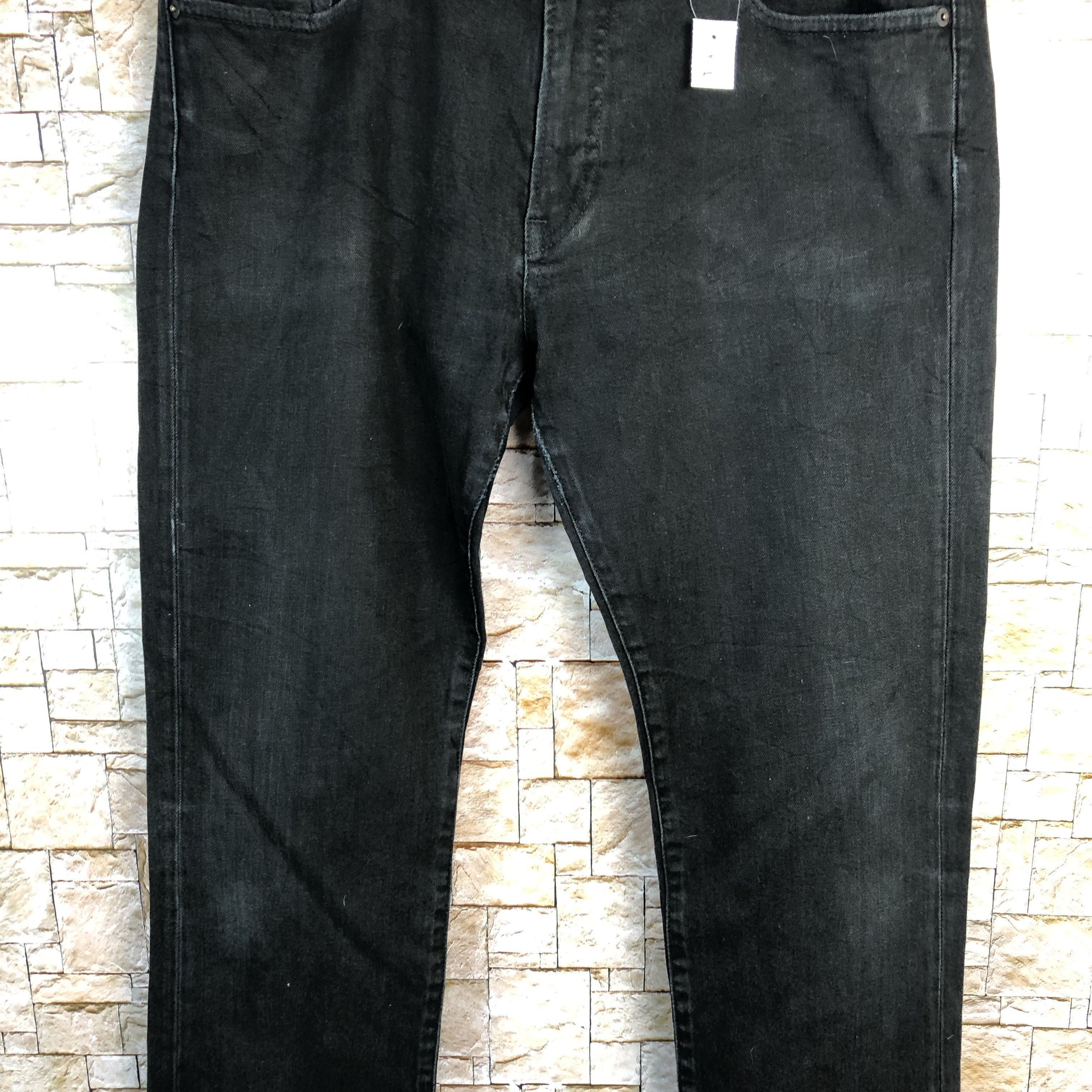 Uniqlo Uniqlo Jeans Black Denim Pants #7600 Size US 34 / EU 50 - 5 Thumbnail