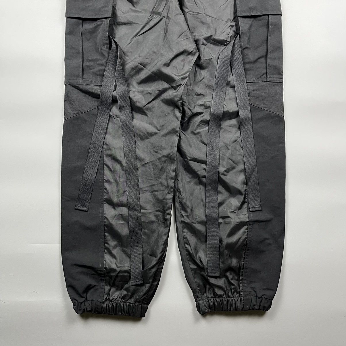 Nike × Sacai Nike x Sacai - Jogger Pants fw/22 - Nylon Size US 32 / EU 48 - 13 Thumbnail