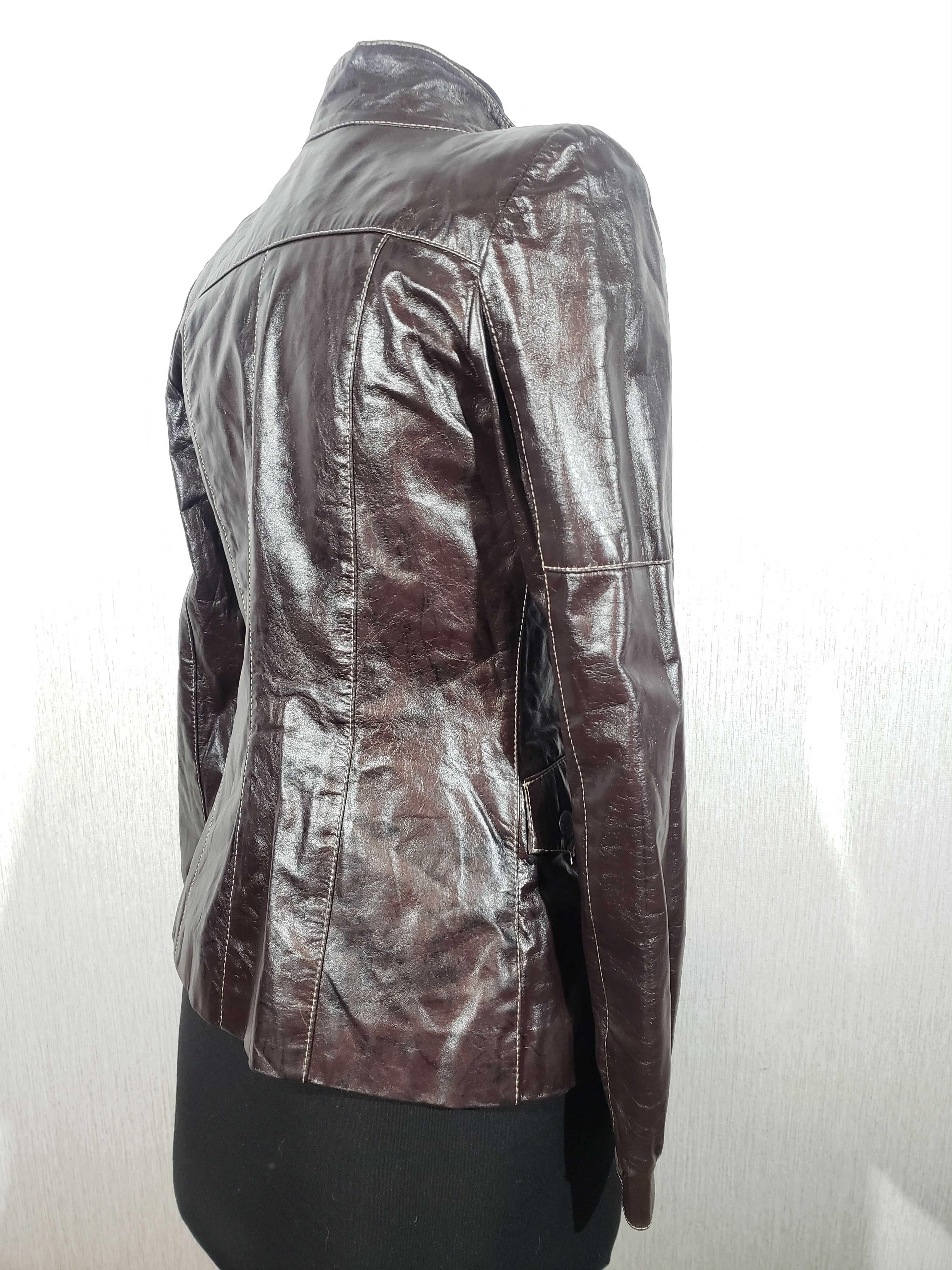Other Stylish brown sports women's jacket. Size M / US 6-8 / IT 42-44 - 4 Thumbnail