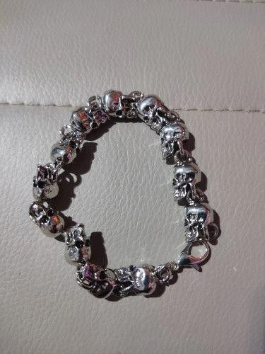 Jewelry Beaded Skull Bracelets Size ONE SIZE - 6 Thumbnail