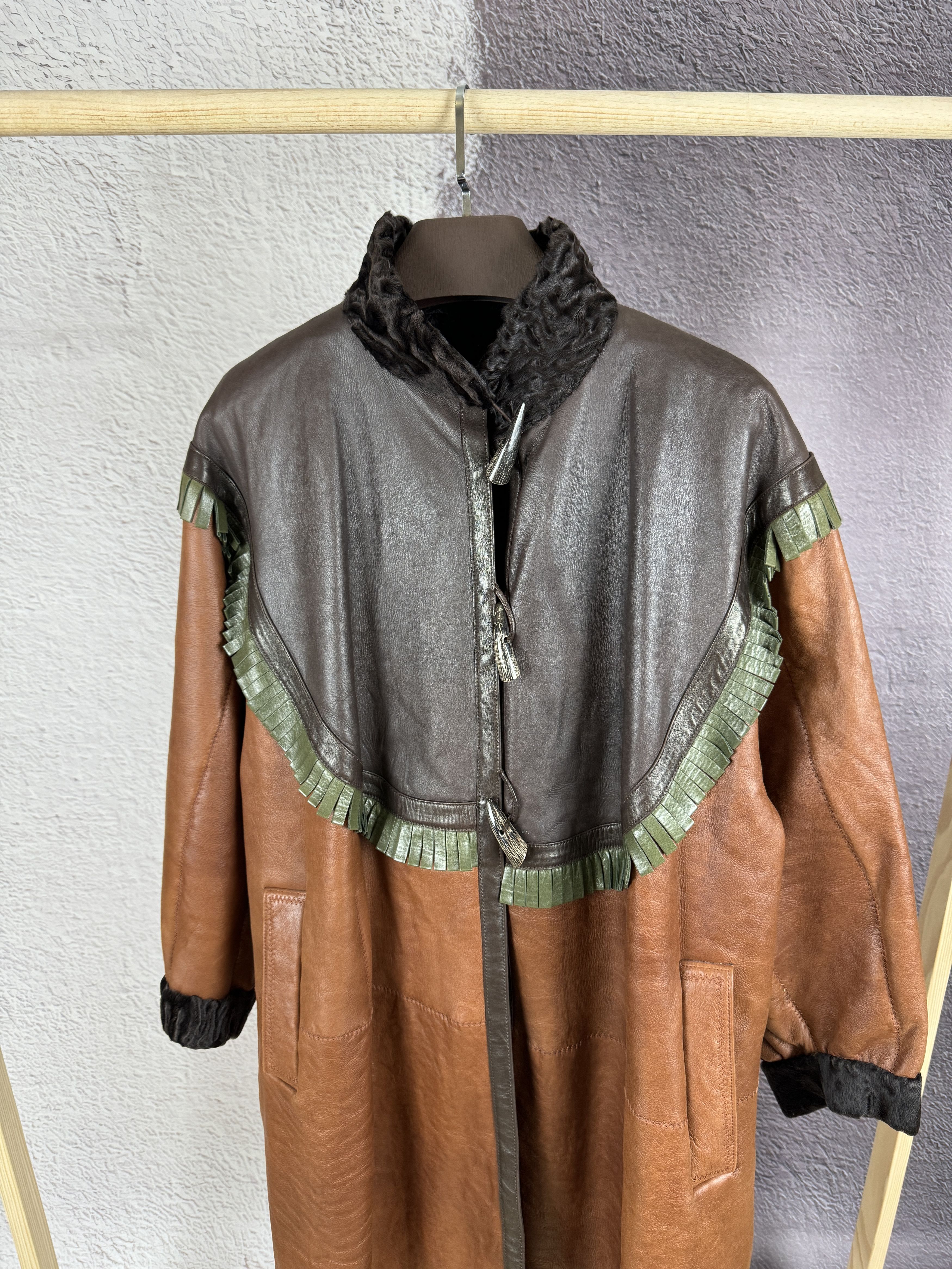 Yves Saint Laurent Yves Saint Laurent fourrures vintage 80s leather fur coat Size M / US 6-8 / IT 42-44 - 6 Thumbnail