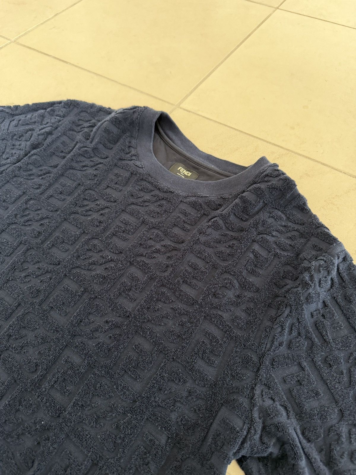 Fendi Fendi Roma FF Monogram Terry Cloth T-Shirt Navy Blue Size L Size US L / EU 52-54 / 3 - 2 Thumbnail