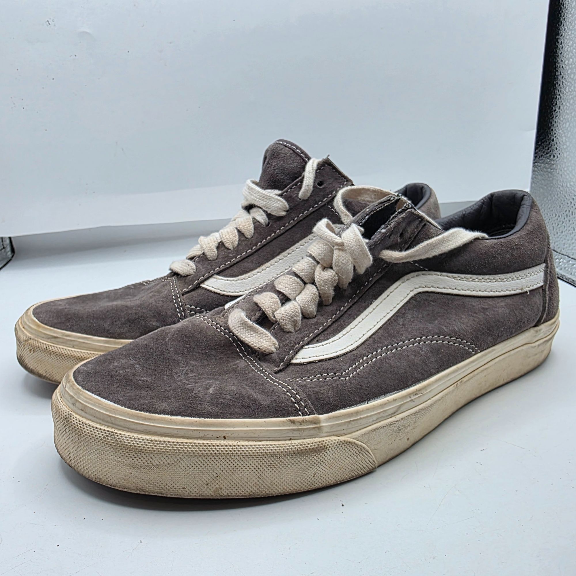 Vans Vans Old Skool Pig Suede Mens Size 10 Gray Skate Shoes Walki Size US 10 / EU 43 - 4 Thumbnail