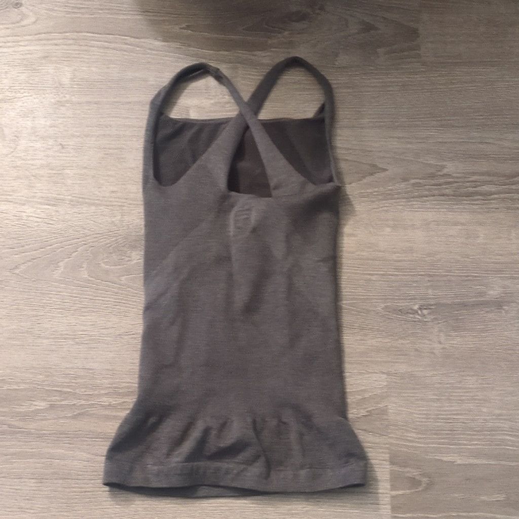 Other Blanqi Maternity Gray Support Crossback Tank Size Small Size S / US 4 / IT 40 - 5 Thumbnail