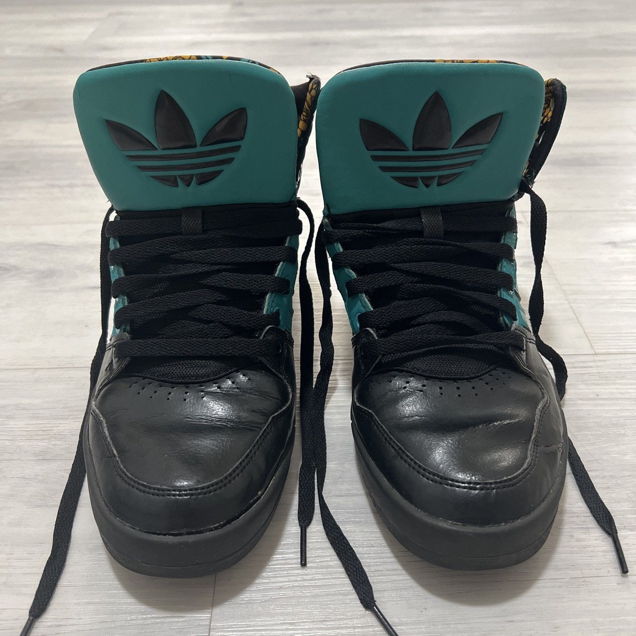 Adidas × Diesel Adidas x Diesel F/W11 - Forum Mid Lea Sneaker
