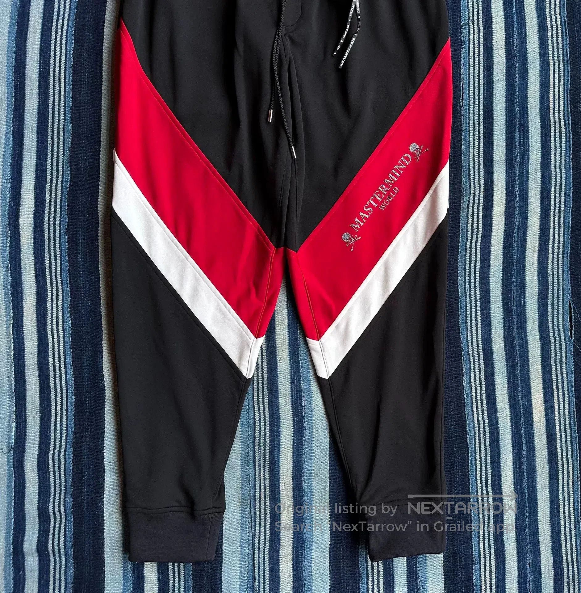 Mastermind Japan mastermind japan athletic jogger pants with logo. Size US 32 / EU 48 - 5 Thumbnail