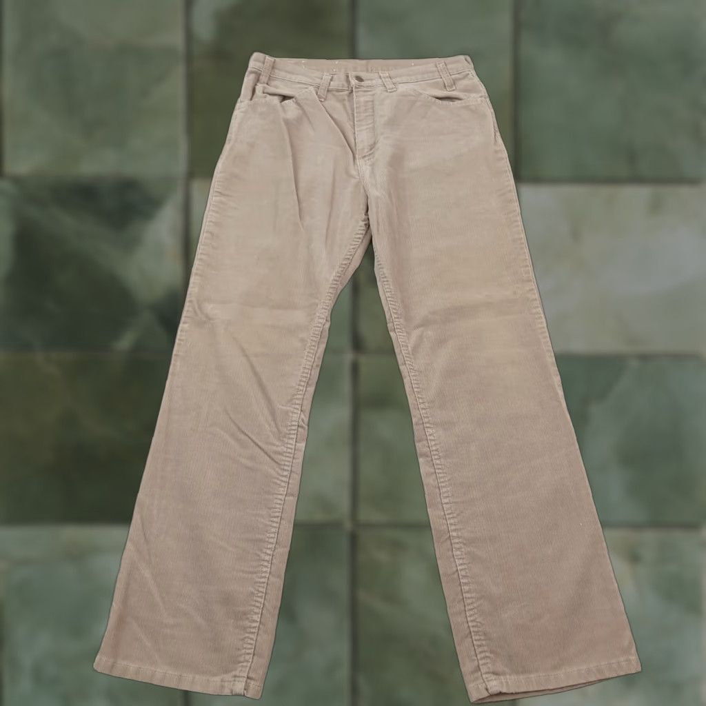 Levi's 90s Levi's 519 Corduroy Khakis Mens Straight Leg Beige Cotton Pants 31x29 Size US 33 - 1 Thumbnail