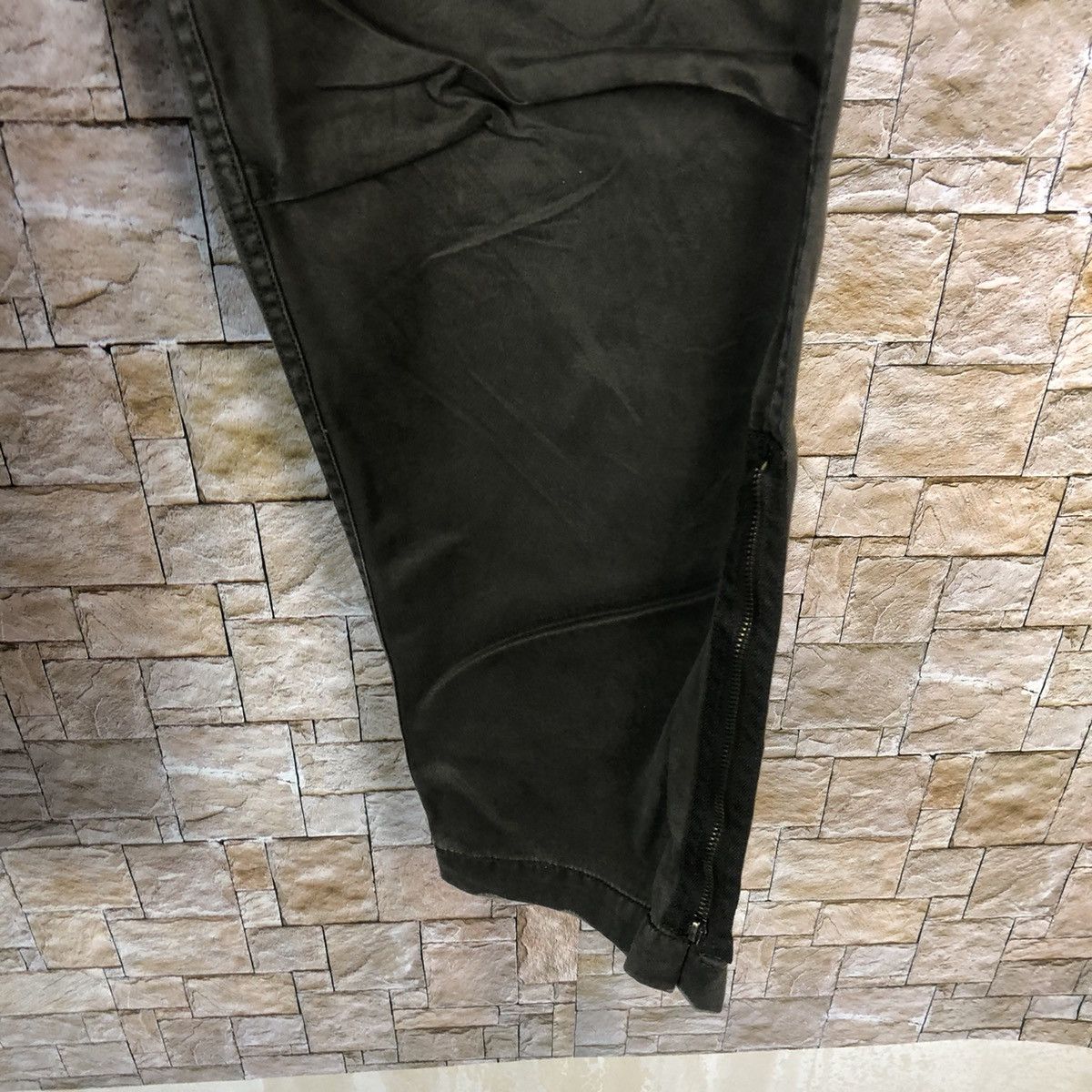 Japanese Brand Real Crush Dark Brown Cargo Multipocket Pants #A79 Size US 31 - 13 Thumbnail