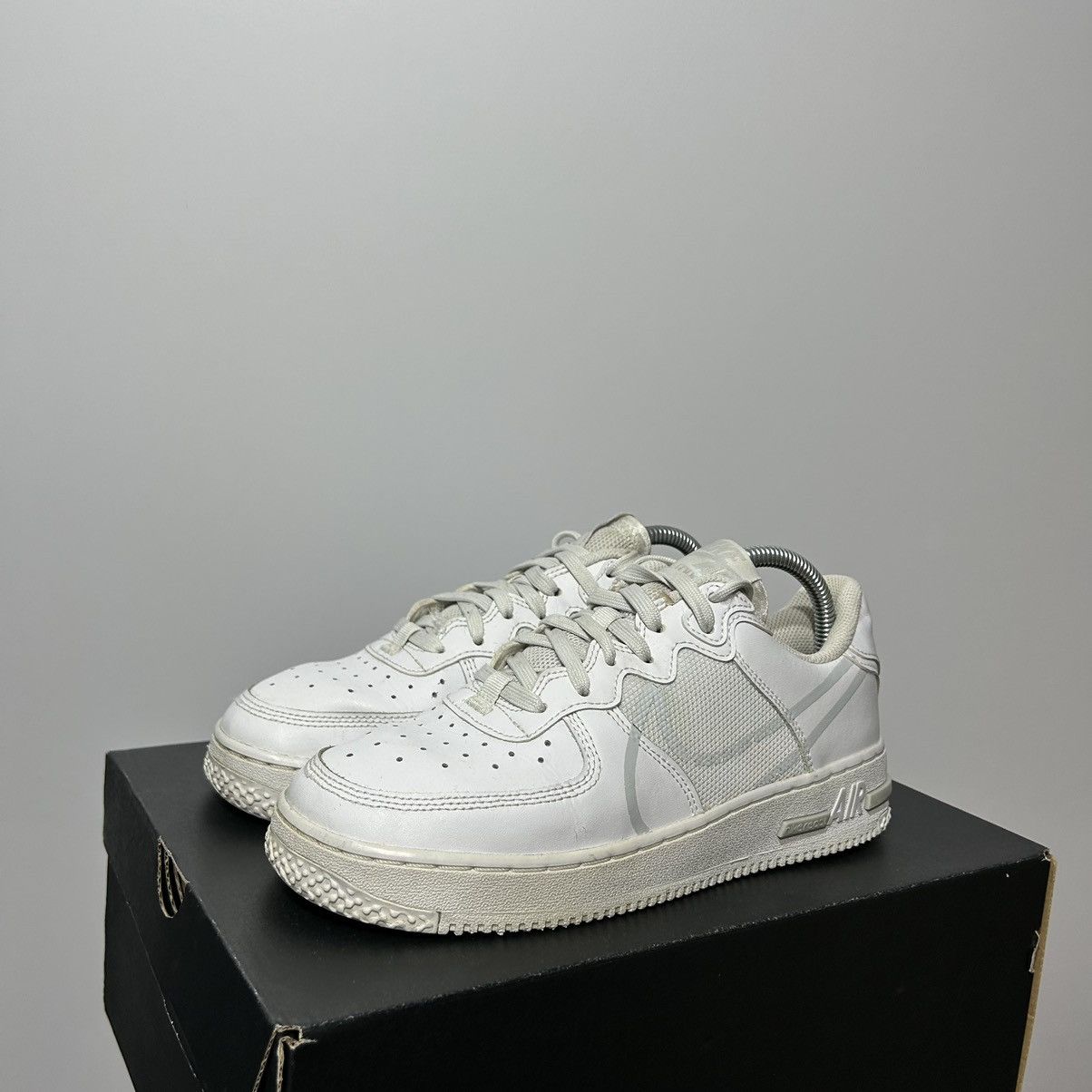 nike air force 1 react triple black