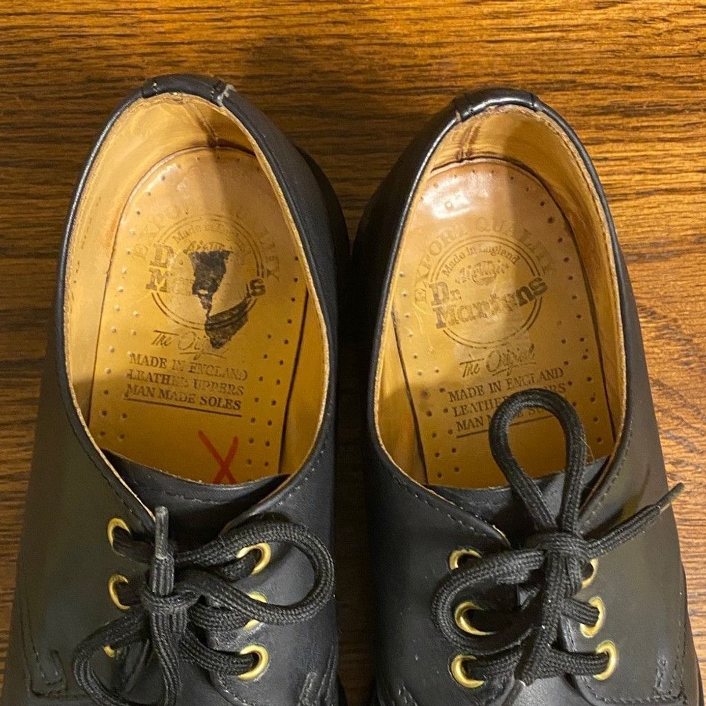 Dr. Martens Dr. Martens 3 eye black low tops Vintage UK Size 6 Size US 6 / EU 39 - 6 Thumbnail