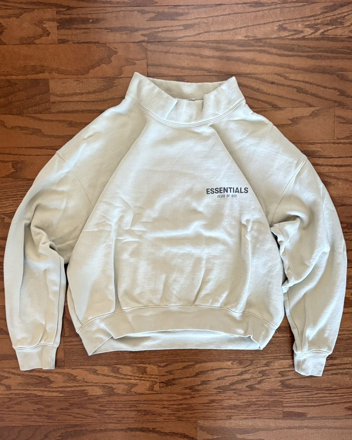 Fear of God Fear of God Essentials Mock Neck Sweatshirt Size US S / EU 44-46 / 1 - 1 Thumbnail