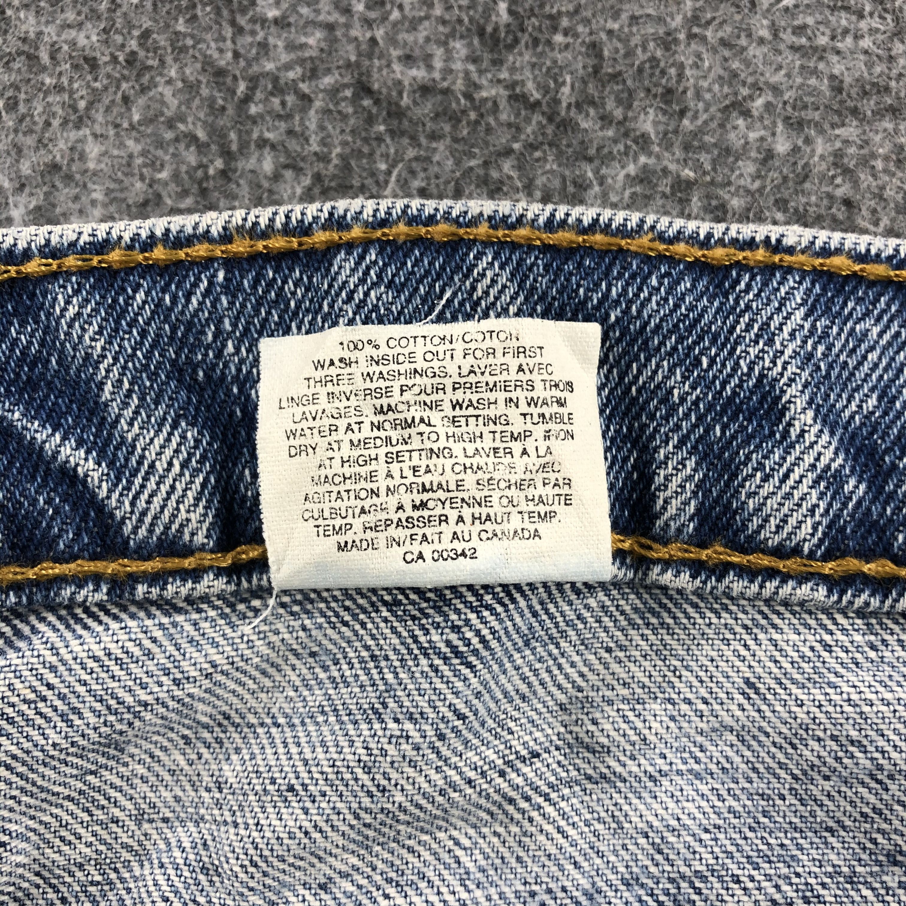 Levi's Vintage 90s Levis 512 Jeans Slim Fit Denim KJ482 Size US 35 - 11 Thumbnail