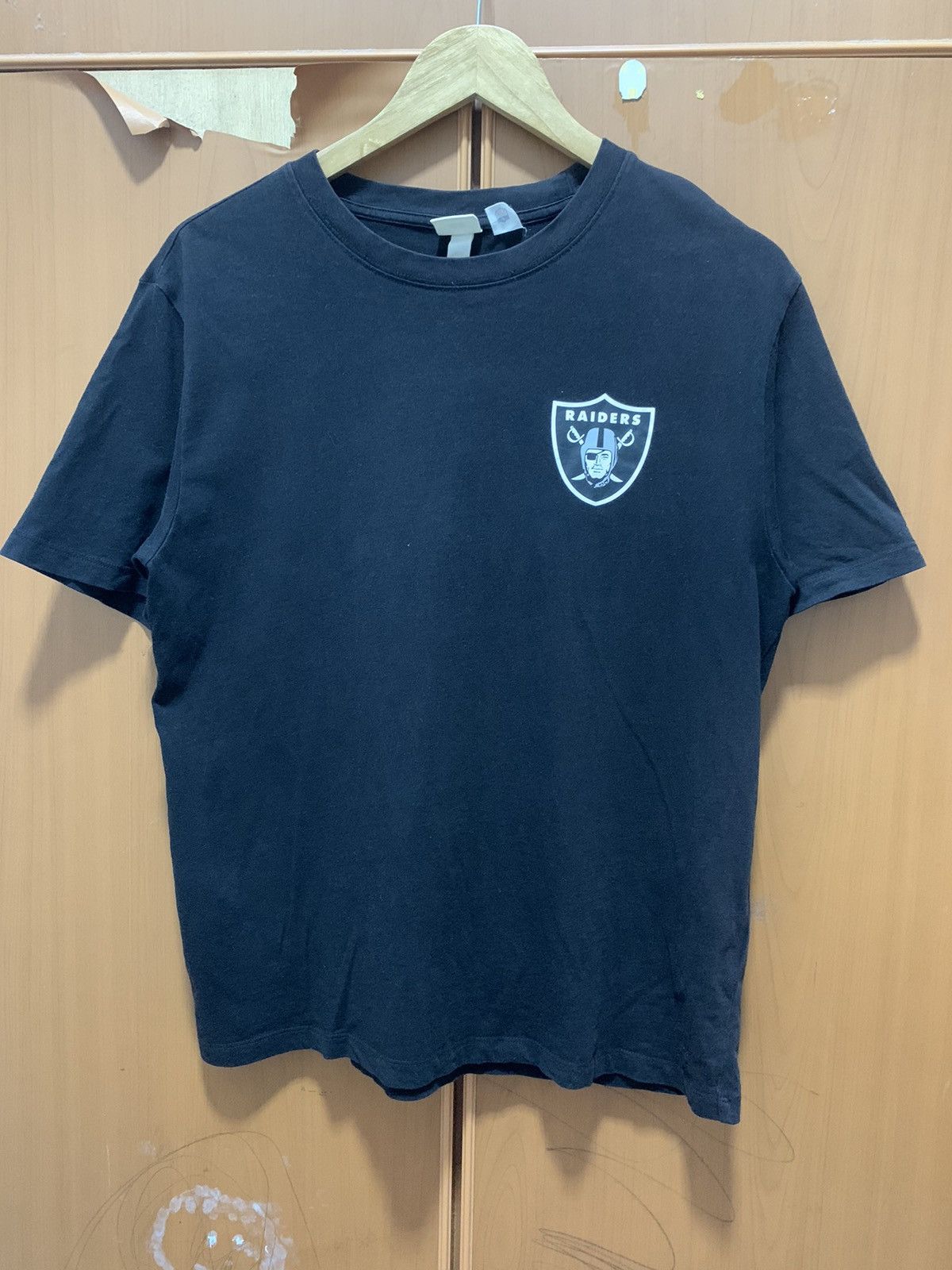 H&M H&M X Raiders Small Tee Size US S / EU 44-46 / 1 - 1 Thumbnail