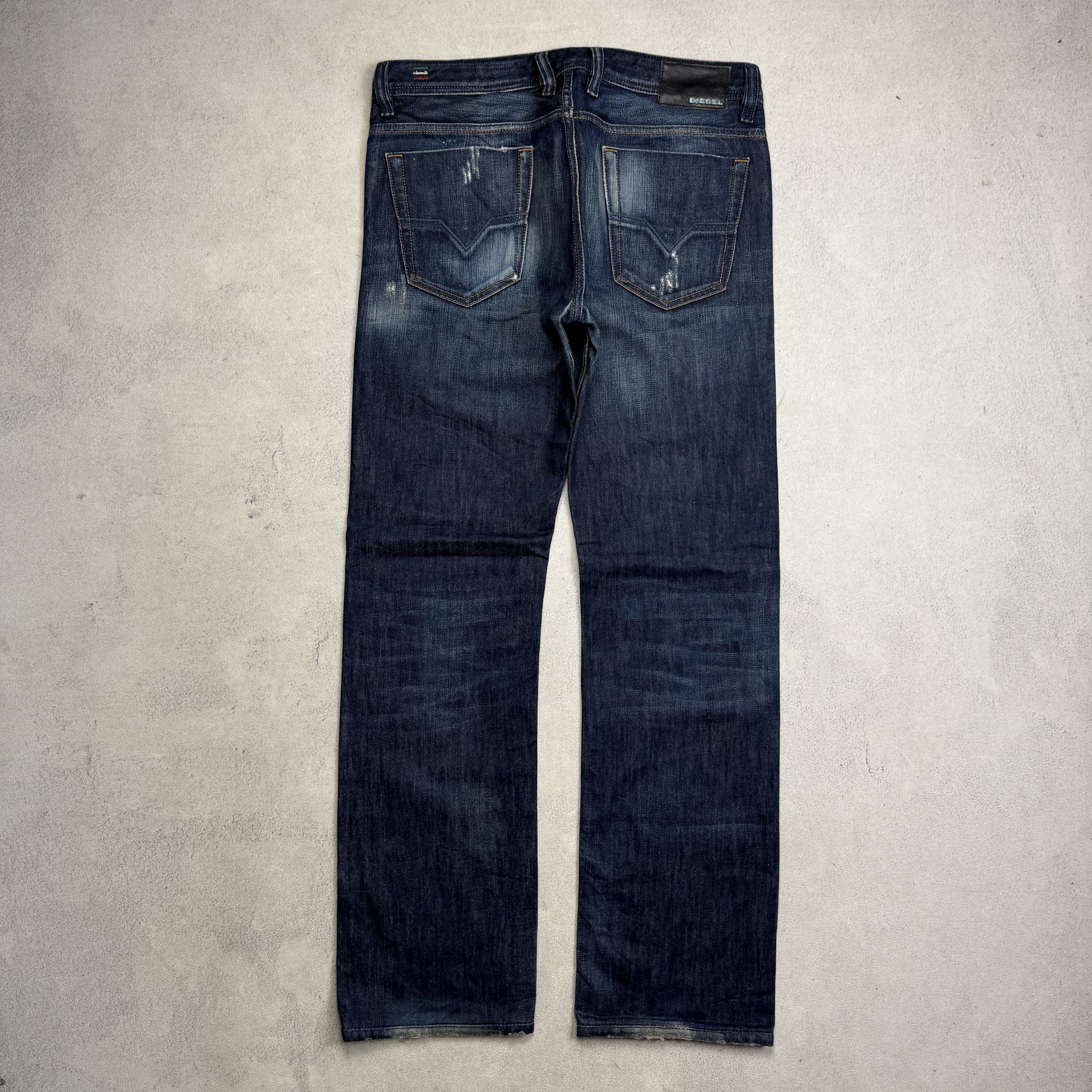 Diesel Diesel Viker-R-Box Distressed Jeans Size US 31 - 2 Thumbnail