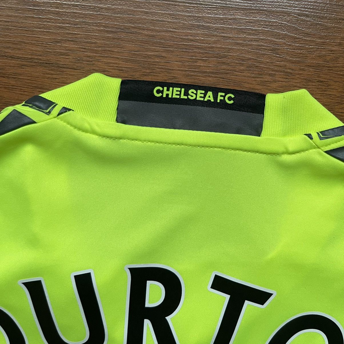 Adidas × Vintage CHELSEA ADIDAS 2016/2017 FOOTBALL GK JERSEY #13 COURTOIS Size US M / EU 48-50 / 2 - 13 Thumbnail