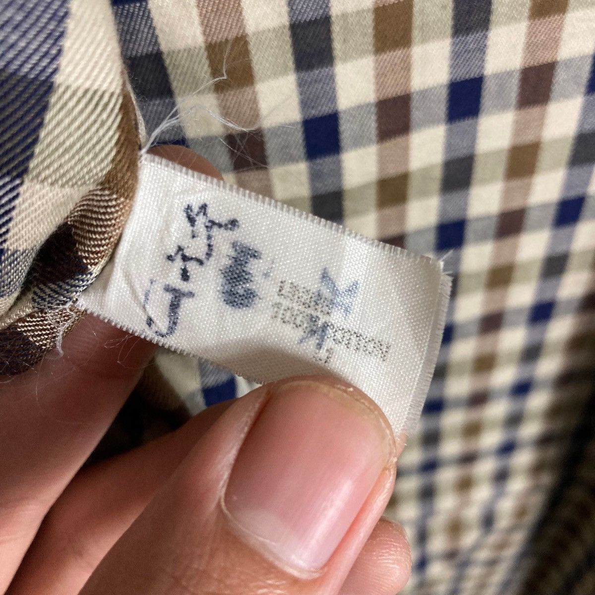 Aquascutum Vintage Aquascutum Hidden Flat Button Checkered Inside Long Size US M / EU 48-50 / 2 - 9 Thumbnail