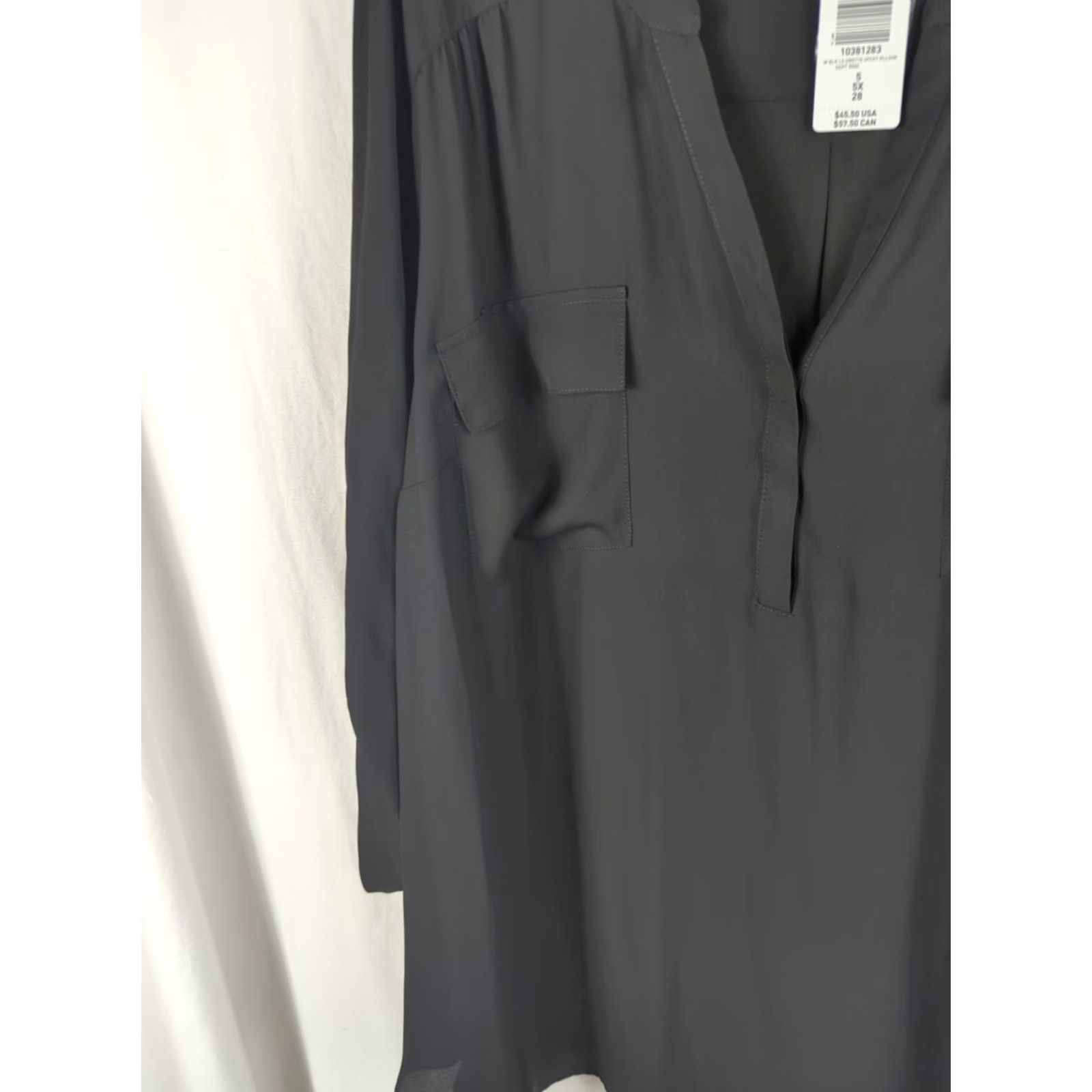 Torrid Torrid Blouse Womens Plus 5X Black Georgette 3/4 Roll Tab Sleeve Sheer V-Neck Pullover with Pockets (Chiffon/Polyester) Size XXL / US 16-18 / IT 52-54 - 2 Thumbnail