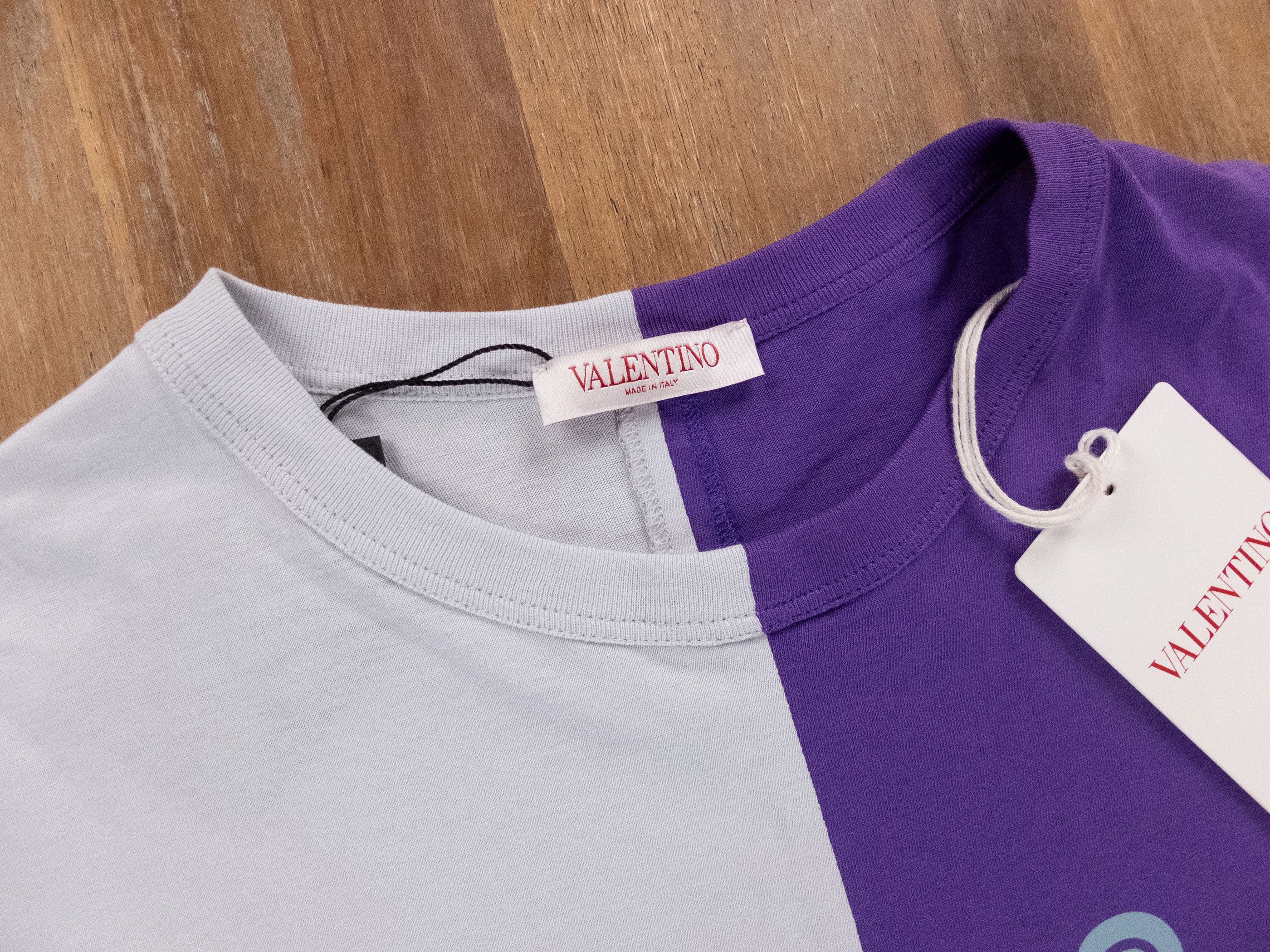 Valentino VALENTINO Garavani gray purple university logo t-shirt M Size US M / EU 48-50 / 2 - 5 Thumbnail