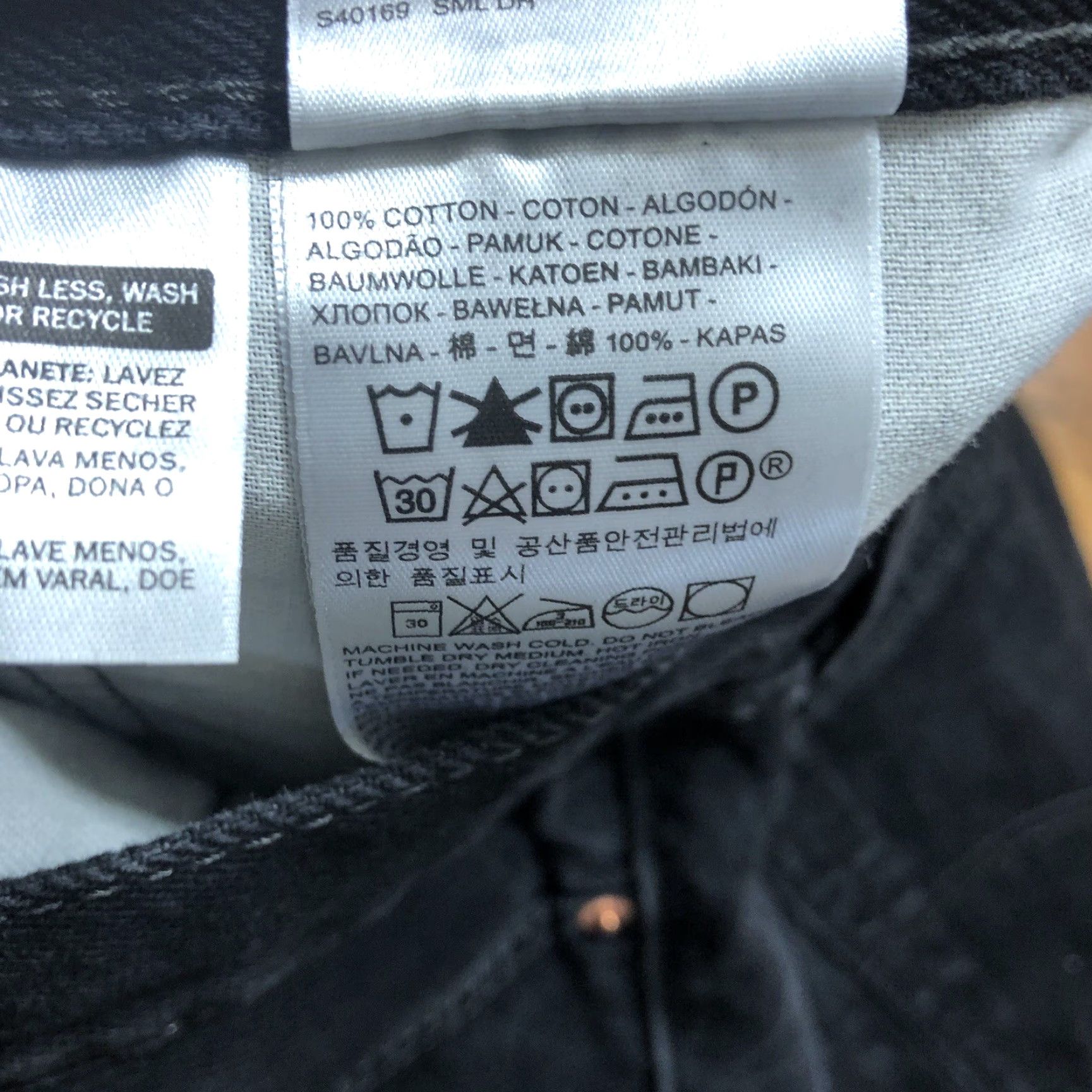 Levi's VINTAGE Levi's Jeans 550 Mens 34x32 Black Denim Tapered 80s 90s Grunge Casual Mens Size US 34 / EU 50 - 6 Thumbnail