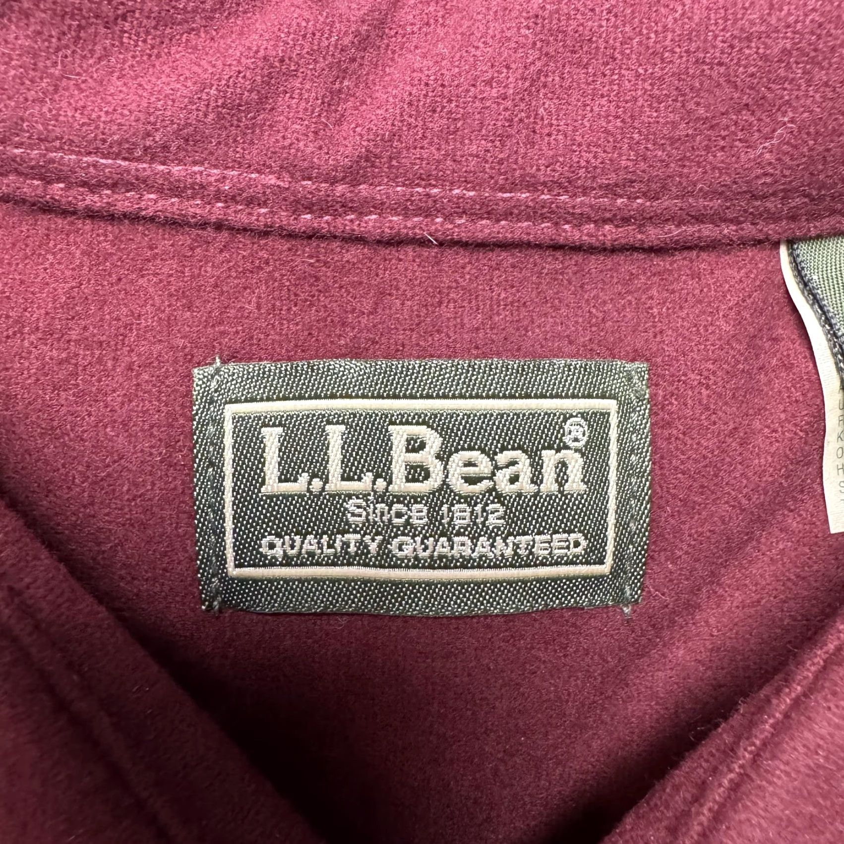 Vintage L.L. Bean Flannel Shirt Mens M Burgundy Solid 100% Cotton Button-Up Long Sleeve with Collared Neckline Vintage No Size US M / EU 48-50 / 2 - 2 Thumbnail