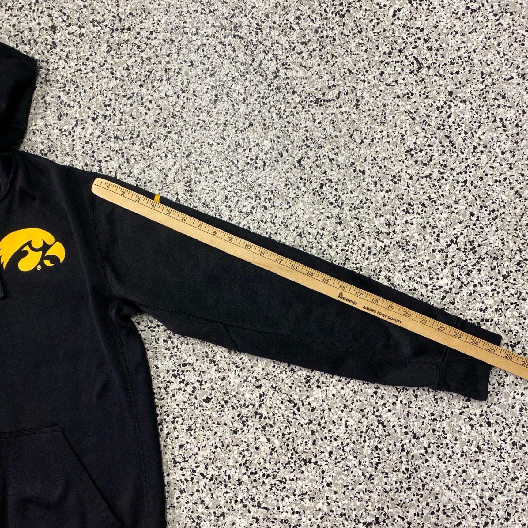 Nike Nike Hawkeyes Hoodie Adult M Black Therma Fit Zip Up Size US M / EU 48-50 / 2 - 3 Thumbnail