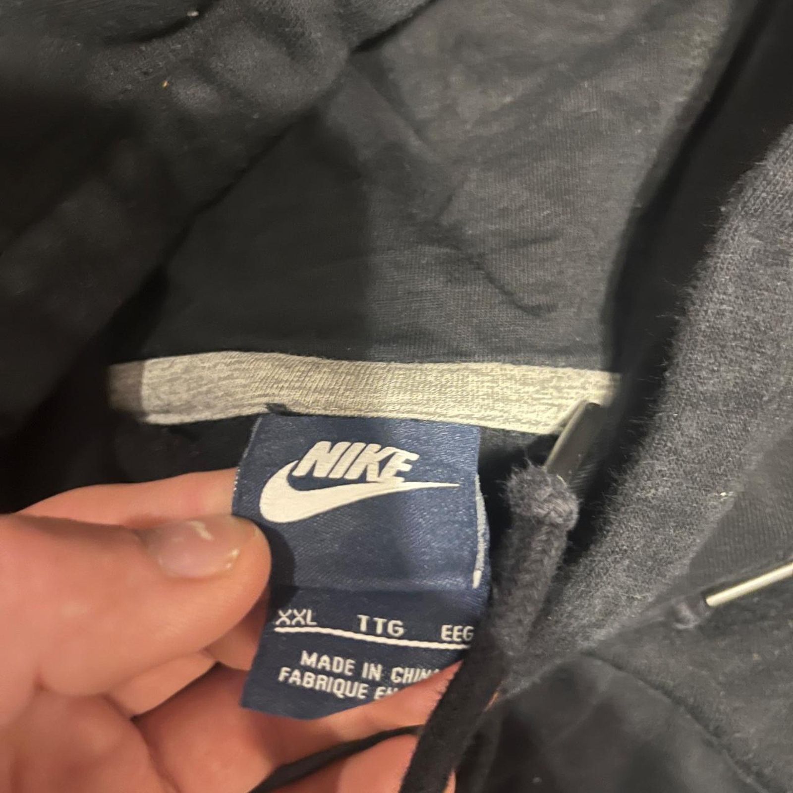 Nike Black Nike hoodie Size US XL / EU 56 / 4 - 2 Thumbnail