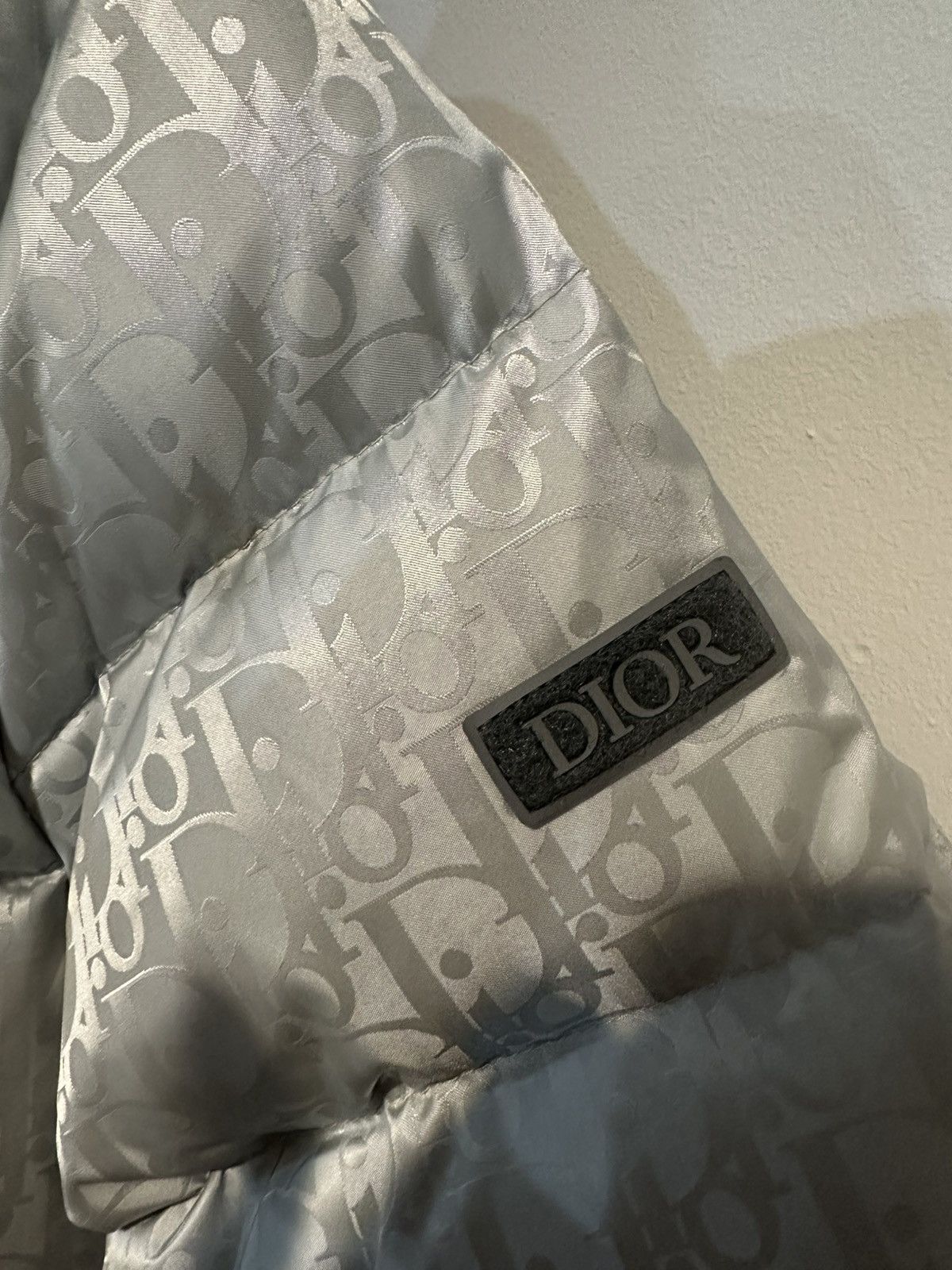 Dior Dior Oblique Hooded Down Jacket Silver-Tone Size US XXS / EU 40 - 3 Thumbnail