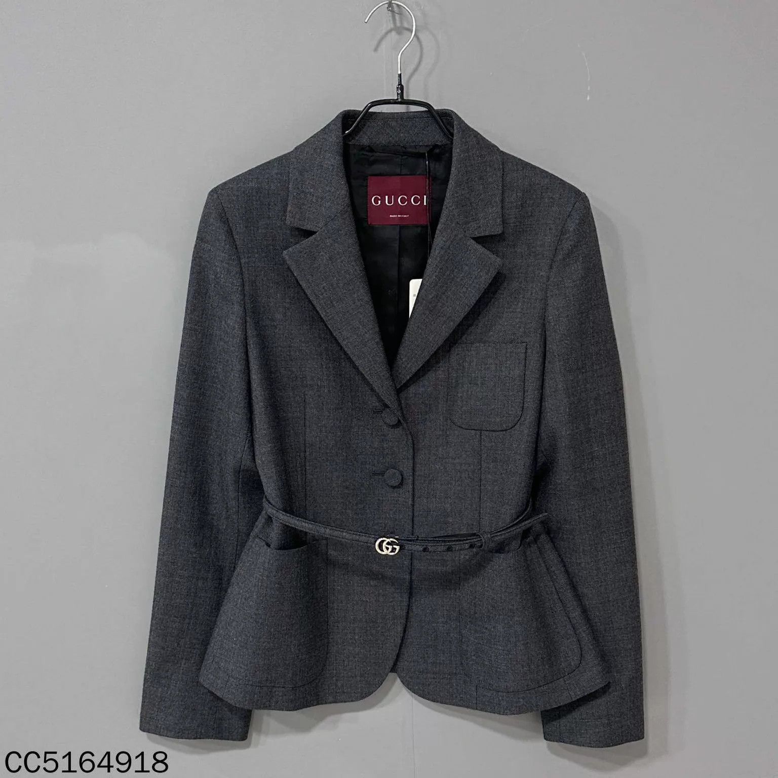 Gucci GUCCI peak lapel single-breasted belted logo blazer 40 Size S / US 4 / IT 40 - 1 Thumbnail