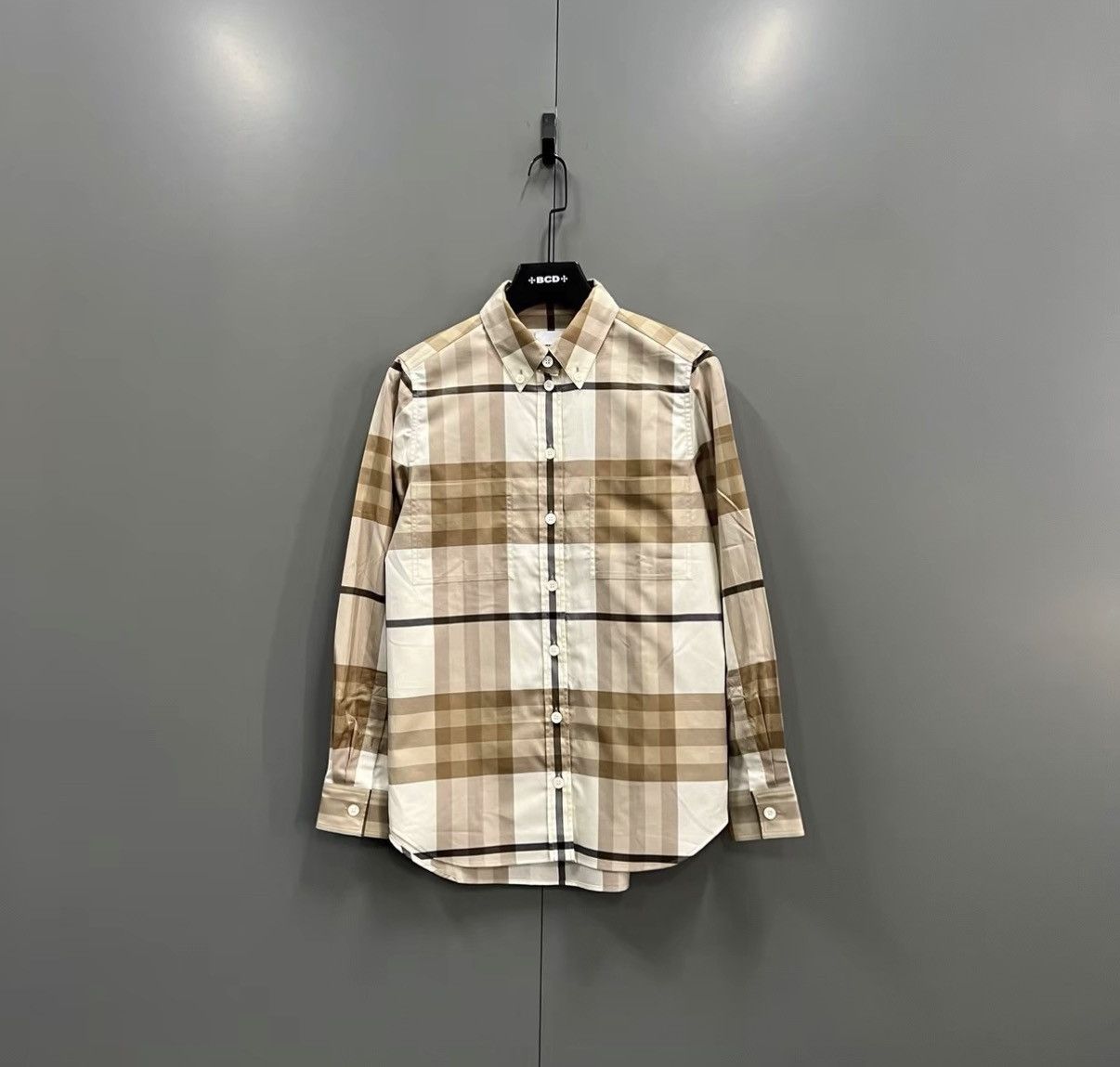 Burberry Burberry Plaid All-over Print Long-sleeve Shirt J41 Size XS / US 0-2 / IT 36-38 - 1 Thumbnail