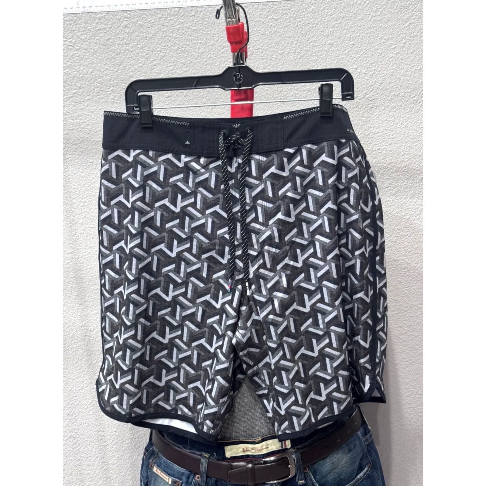 Quiksilver Quiksilver Geometric Board Shorts Size 34 Mens Multicolor Size US 34 / EU 50 - 2 Thumbnail