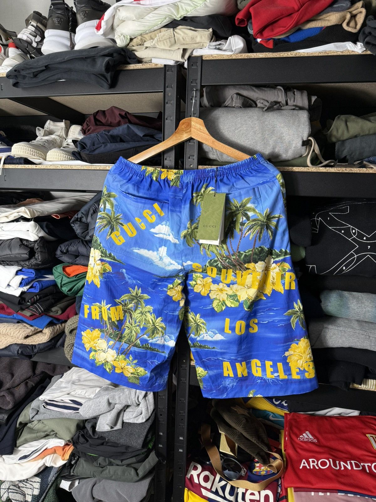 Gucci Gucci Souvenir From Los Angeles Shorts Blue Hawaii Print Size US 29 - 4 Thumbnail