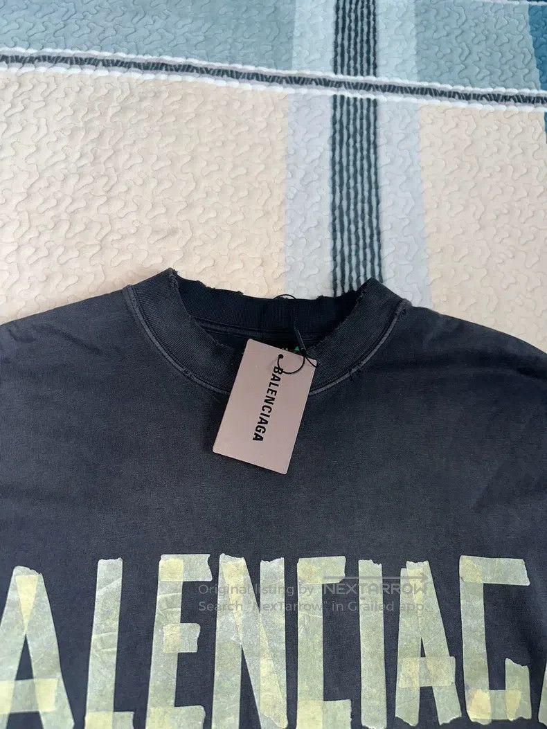 Balenciaga Balenciaga Tape Letter Logo Printed Plain Knit Cotton Crew Size US S / EU 44-46 / 1 - 3 Thumbnail