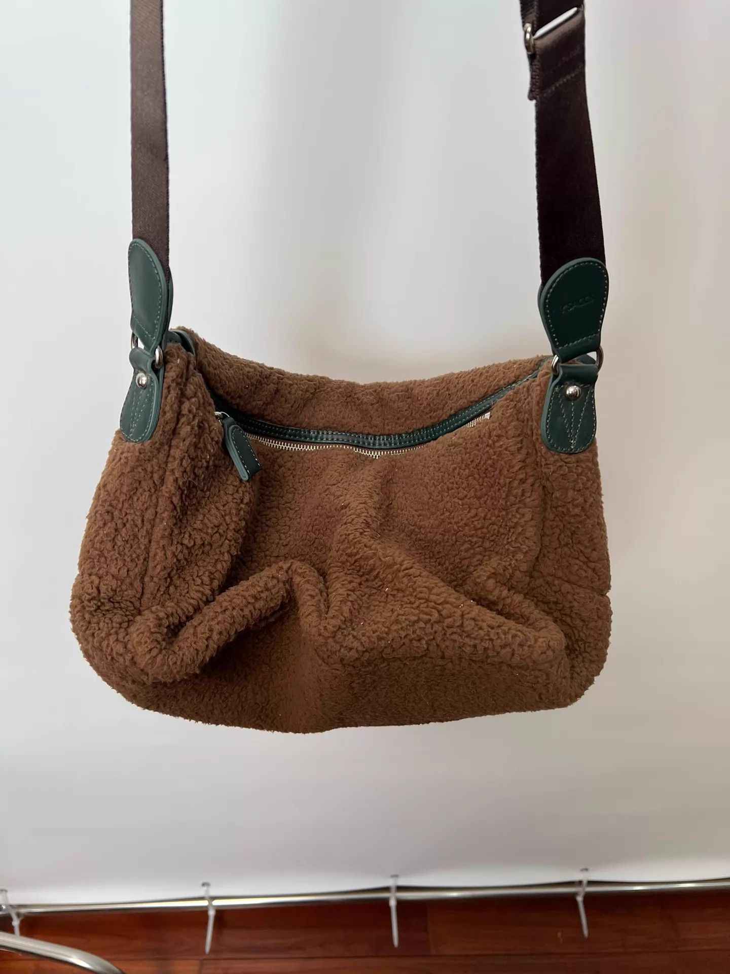 Yohji Yamamoto Yohji Yamamoto Maillard Lamb Wool Zipper Crossbody Bag Size ONE SIZE - 9 Thumbnail