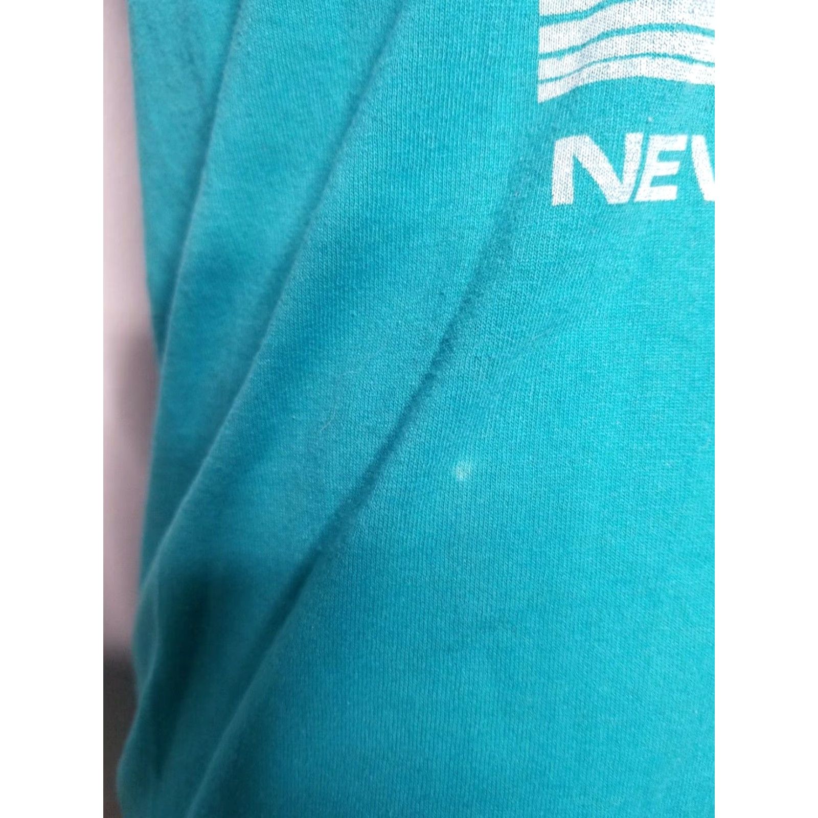 Hanes VINTAGE Hanes Graphic Tee Mens M Single Stitch Blue Newport RI T Shirt 80s Cotton Blend Size US M / EU 48-50 / 2 - 4 Thumbnail