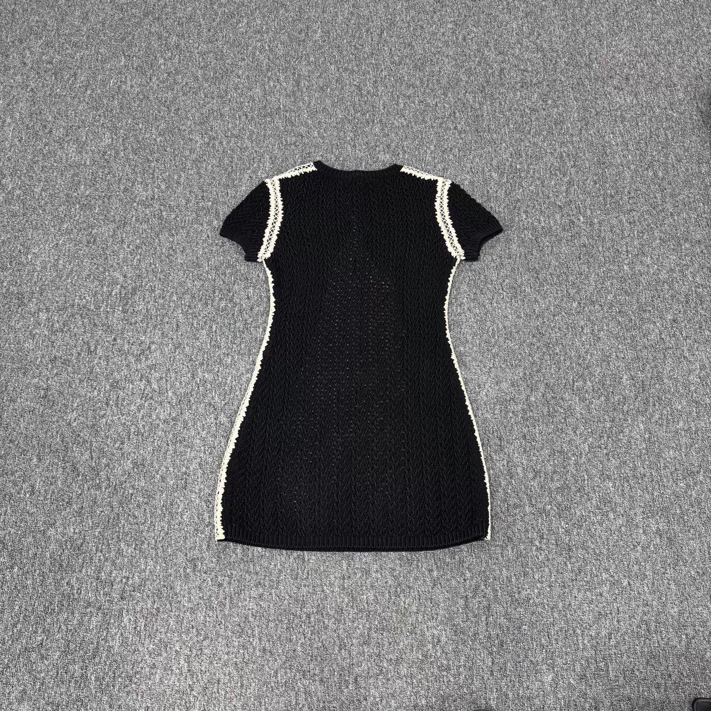 Chanel Chanel Black & White Color Blocked Openwork Woven Knit Dress Size S / US 4 / IT 40 - 2 Thumbnail
