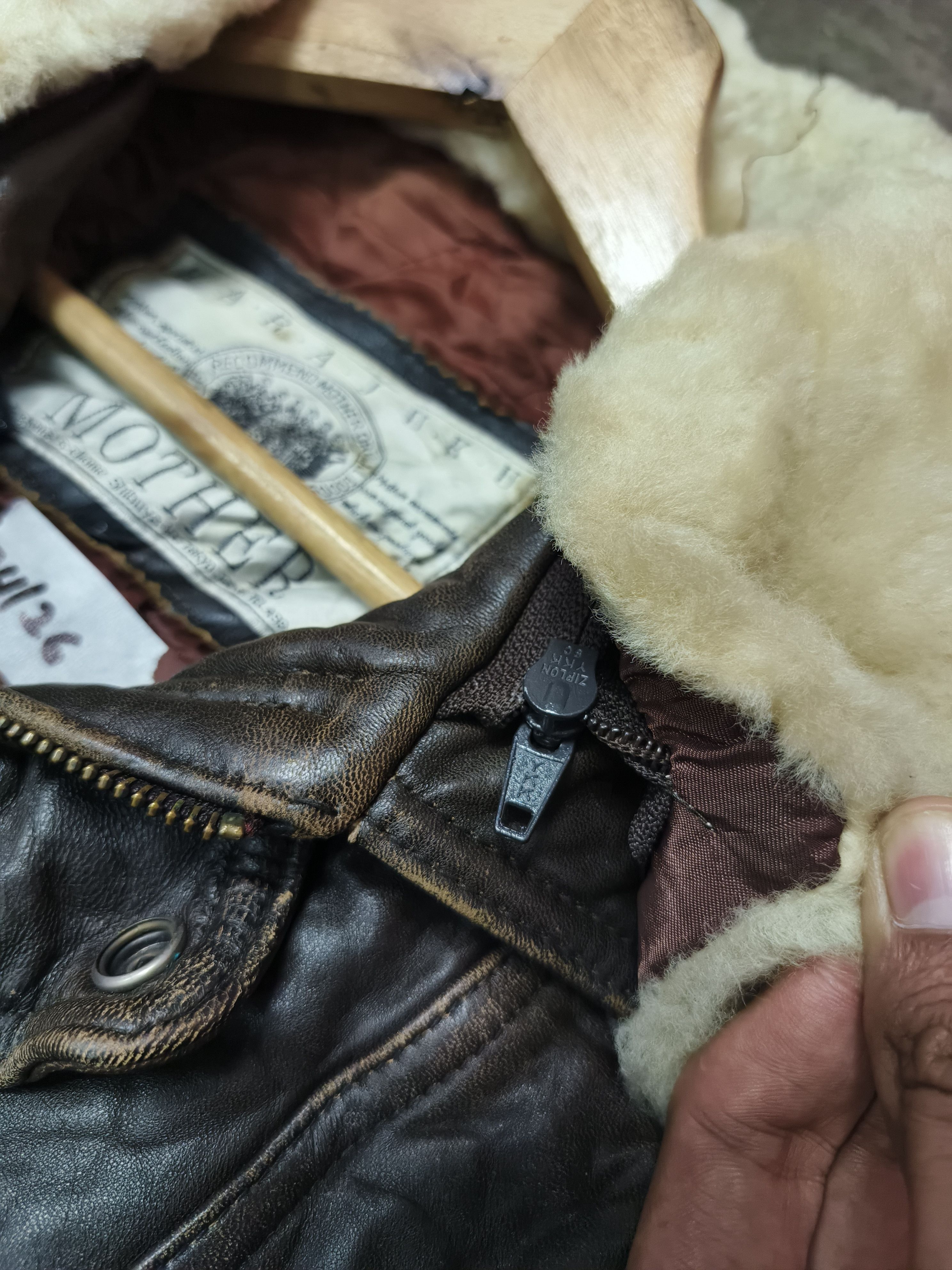 Japanese Brand DISTRESSED HARAJUKU MOTHER LAMBSKIN LEATHER JACKET Faux-fur Size US L / EU 52-54 / 3 - 4 Thumbnail