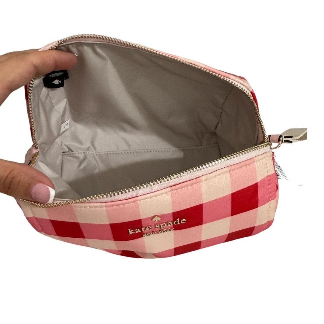 Kate Spade NWT Kate Spade make up pouch Chelsea Gingham Check Print Size ONE SIZE - 2 Thumbnail